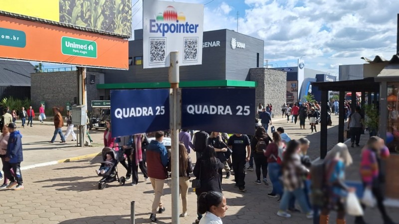 170 placas estão distribuídas pelo parque com QR Codes que dão acesso ao Mapa da Expointer